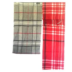 2 plaid scarves